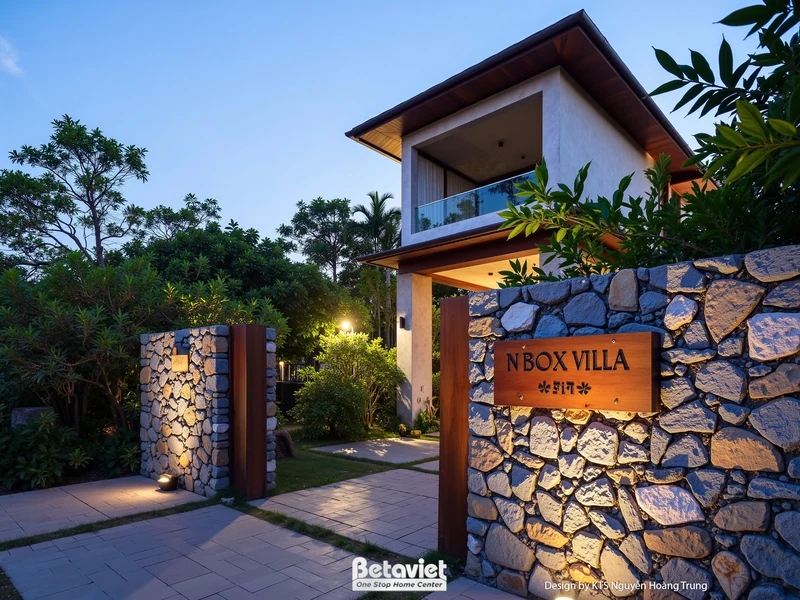 Khuôn viên sân vườn biệt thự Tropical 500m2 tại Hà Nội